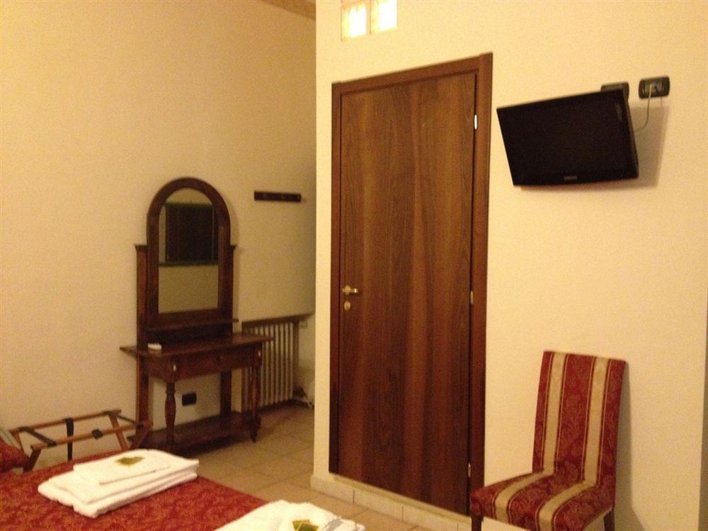 Hotel Sicilia Mailand Exterior foto